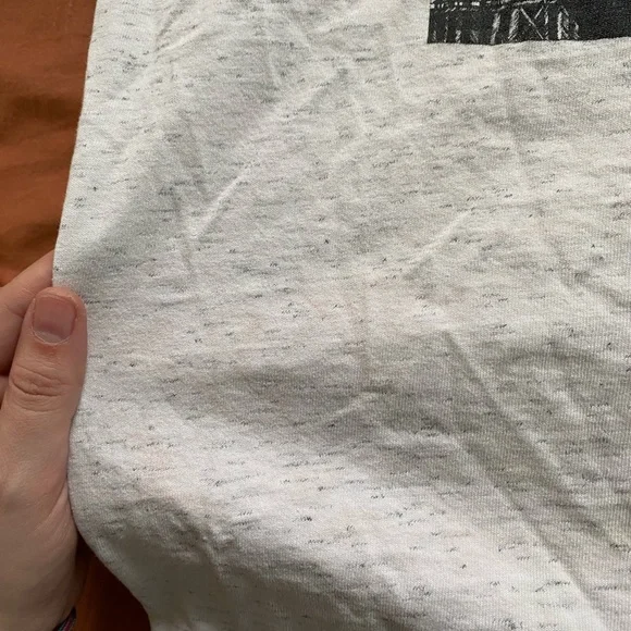 Vintage tee‼️ - Picture 3 of 6